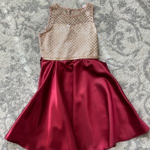 LOVELY rich burgundy formal dress for teenager/kid